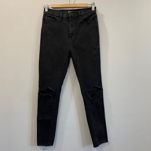 BDG Skinny High-Rise Grazer Jean in Black - Picture 6 of 13